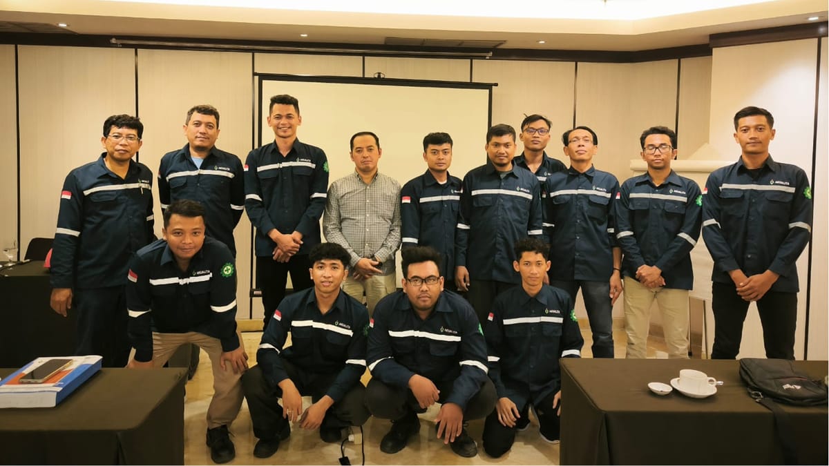 Partnership Image – Tim berkolaborasi di Akualita Academy